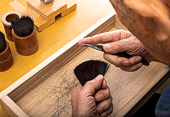 Fine hair (cutting of puffed up hair)