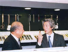 小泉純一郎内閣総理大臣（当時）と竹森鉄舟